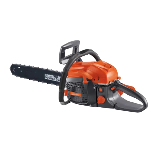 Petrol chainsaw